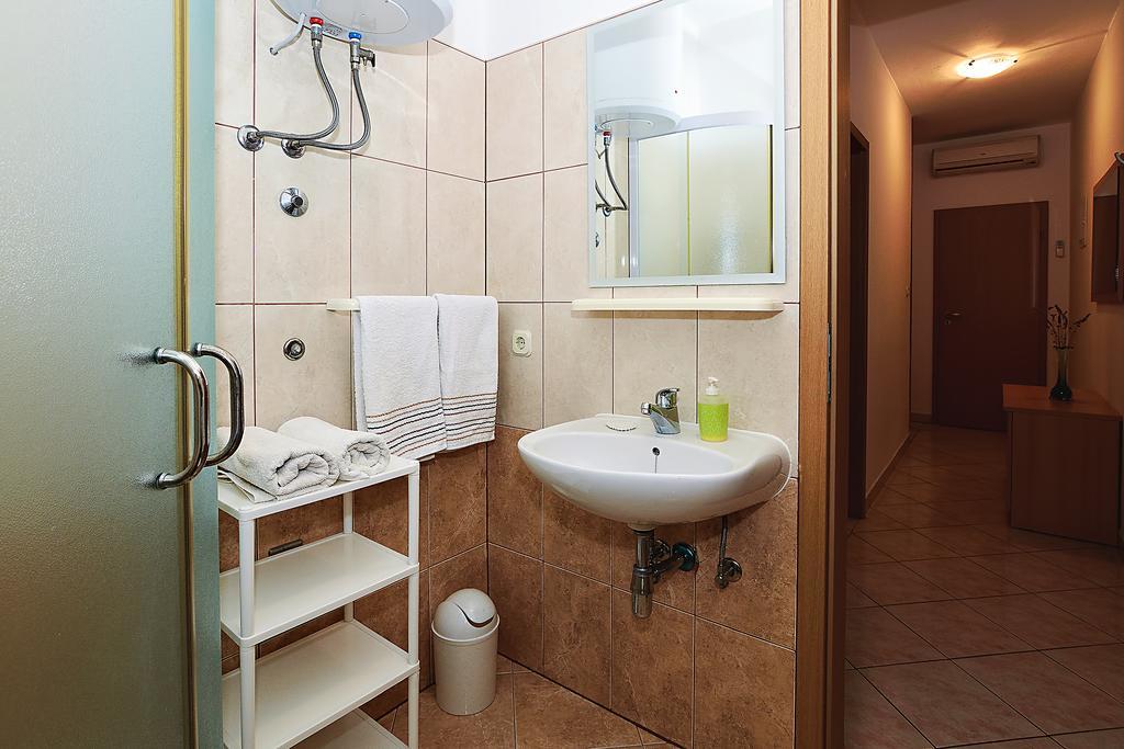 Apartments Lucija Sukošan 외부 사진
